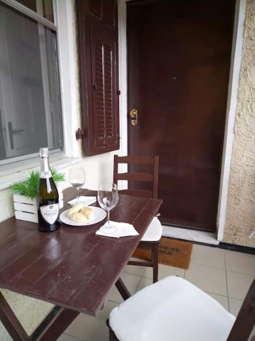 Casa Noemi, A Pochi Passi Dalle Spiagge E Dal Centro Di Arma Di Taggia. Екстериор снимка
